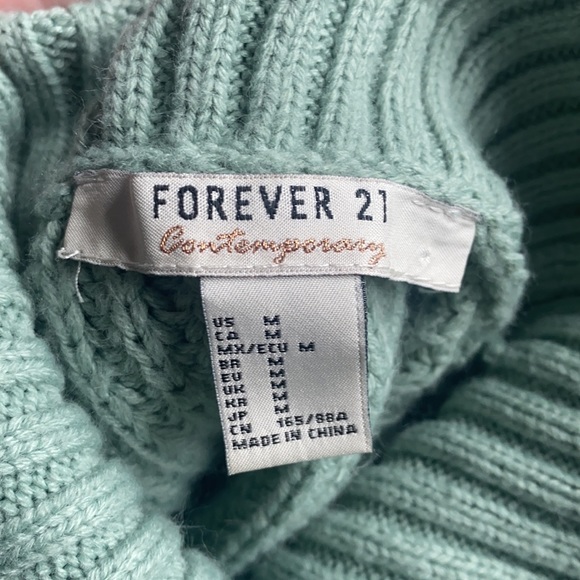 Teal turtle neck sweater from forever 21, size medium. - Picture 3 of 3
